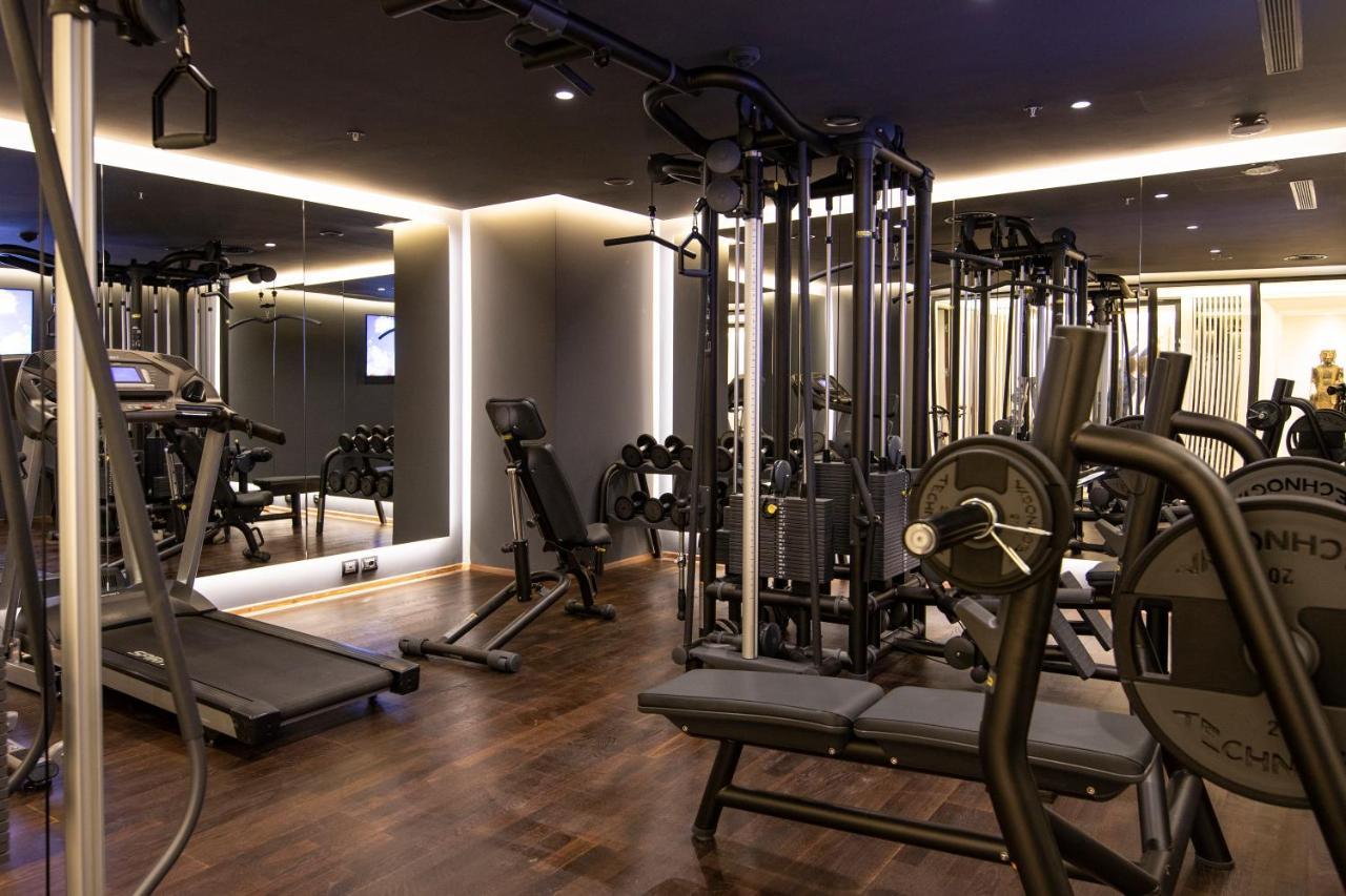Xheko Imperial Luxury Hotel & Spa 티라나 외부 사진 The gym at the hotel
