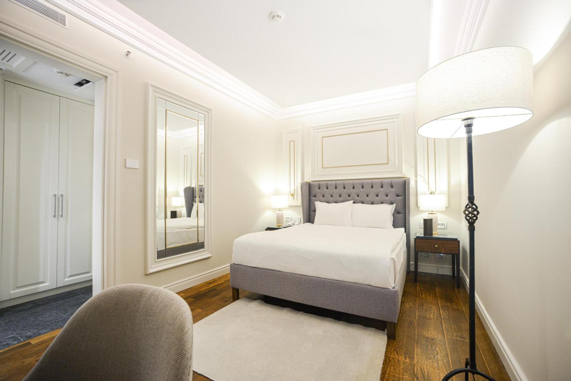 Xheko Imperial Luxury Hotel & Spa 티라나 외부 사진