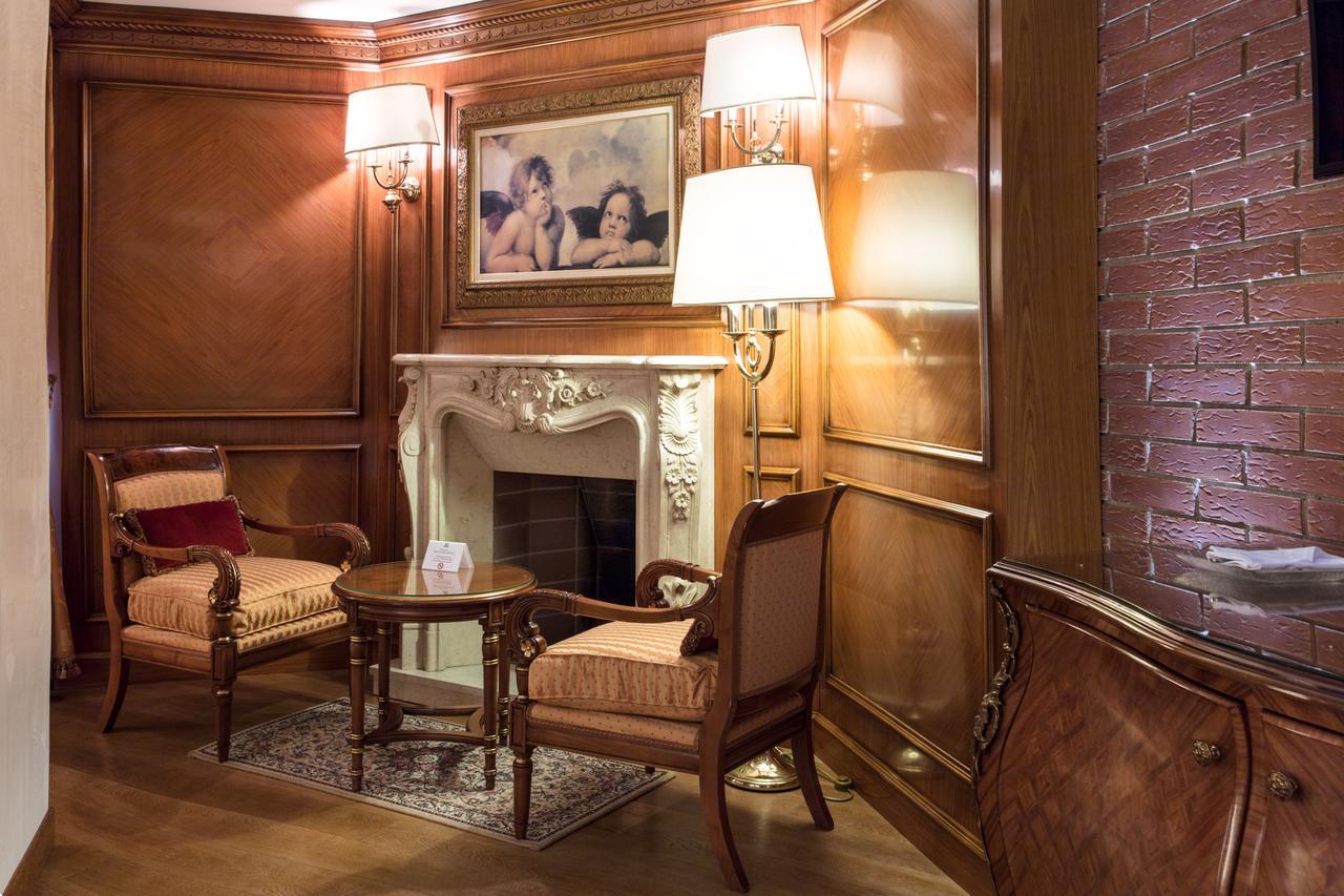 Xheko Imperial Luxury Hotel & Spa 티라나 외부 사진 Interior of the hotel